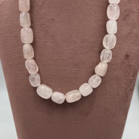 Quartz - zacht roze - ketting